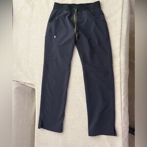 Figs Quiet Navy Kade Pants small